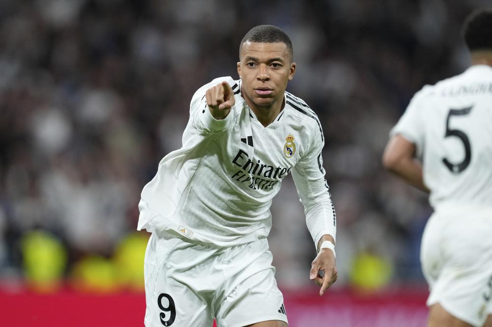 球跑动配合 球跑动配合