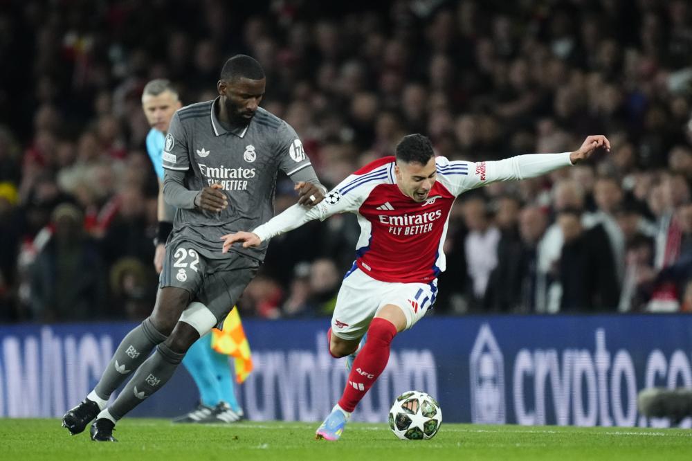 A联赛中 A联赛中